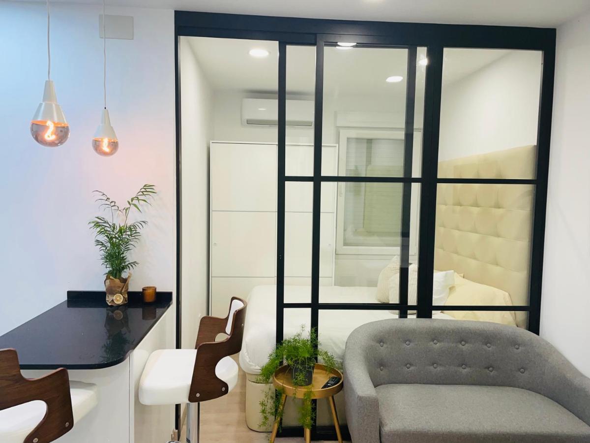 Like A Local Apartment Madrid Bagian luar foto